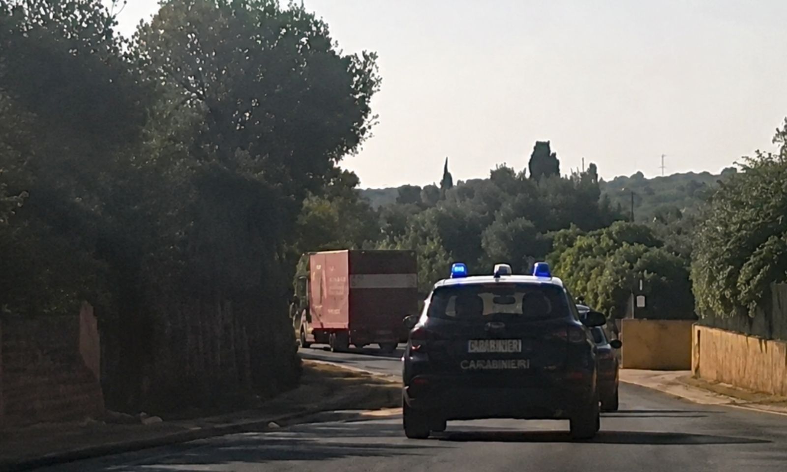 Muškarac iz BiH ukrao dostavno vozilo: Policija pucala sedam puta u gume VIDEO