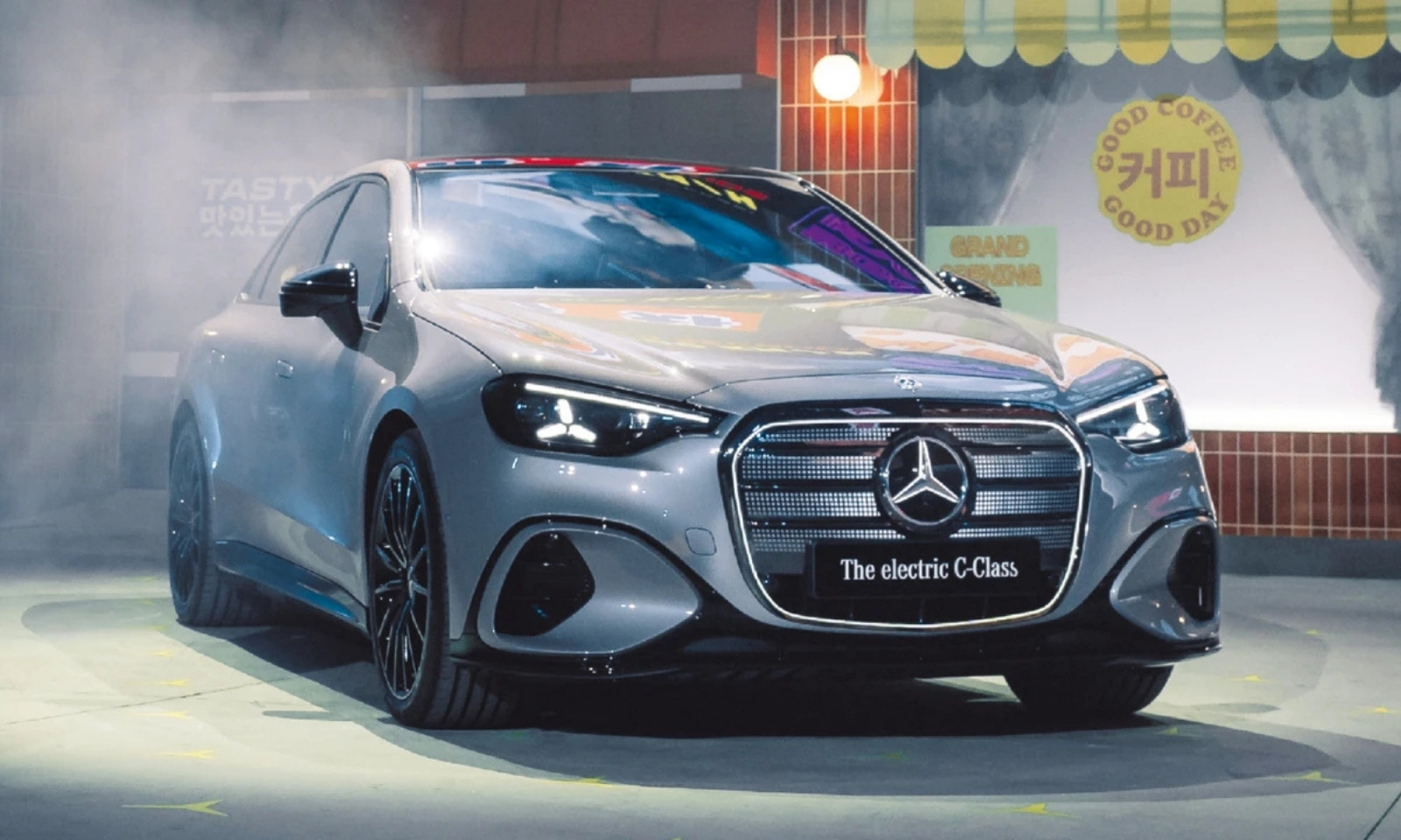 Mercedes gubi trku u Kini: Šaomi prodao višestruko više električnih automobila