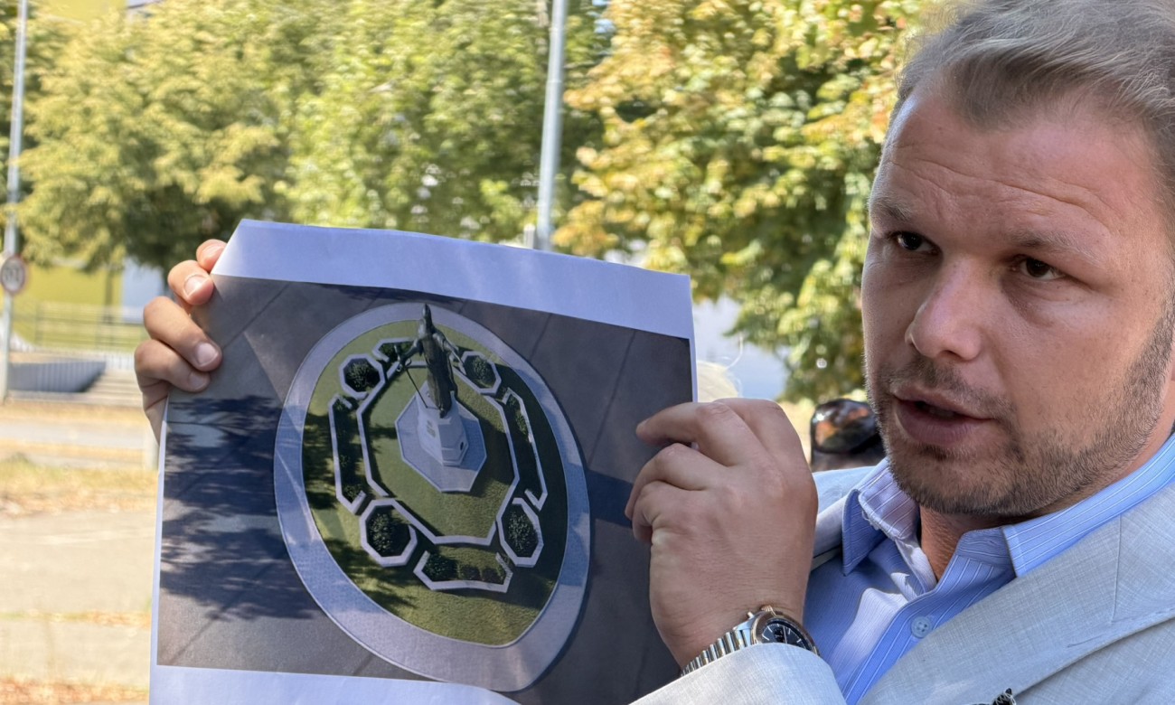 Spomenik knezu Lazaru za 30 dana, tender pod lupom: Stanivuković tvrdi da su procedure ispoštovane FOTO