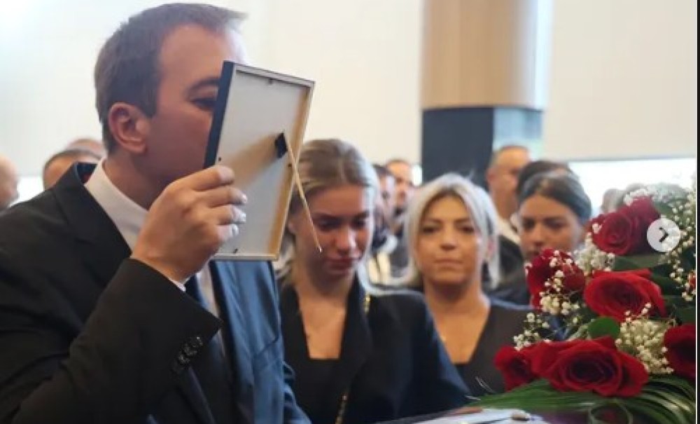 U Banjaluci sahranjen otac Gorana Selaka: Ministar se oprostio potresnim riječima FOTO