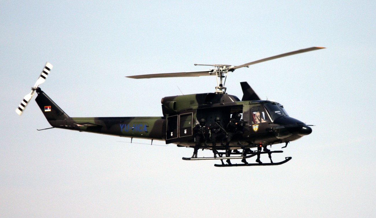 Srbija poklonila Srpskoj četiri helikoptera: Pogledajte kakve letjelice stižu
