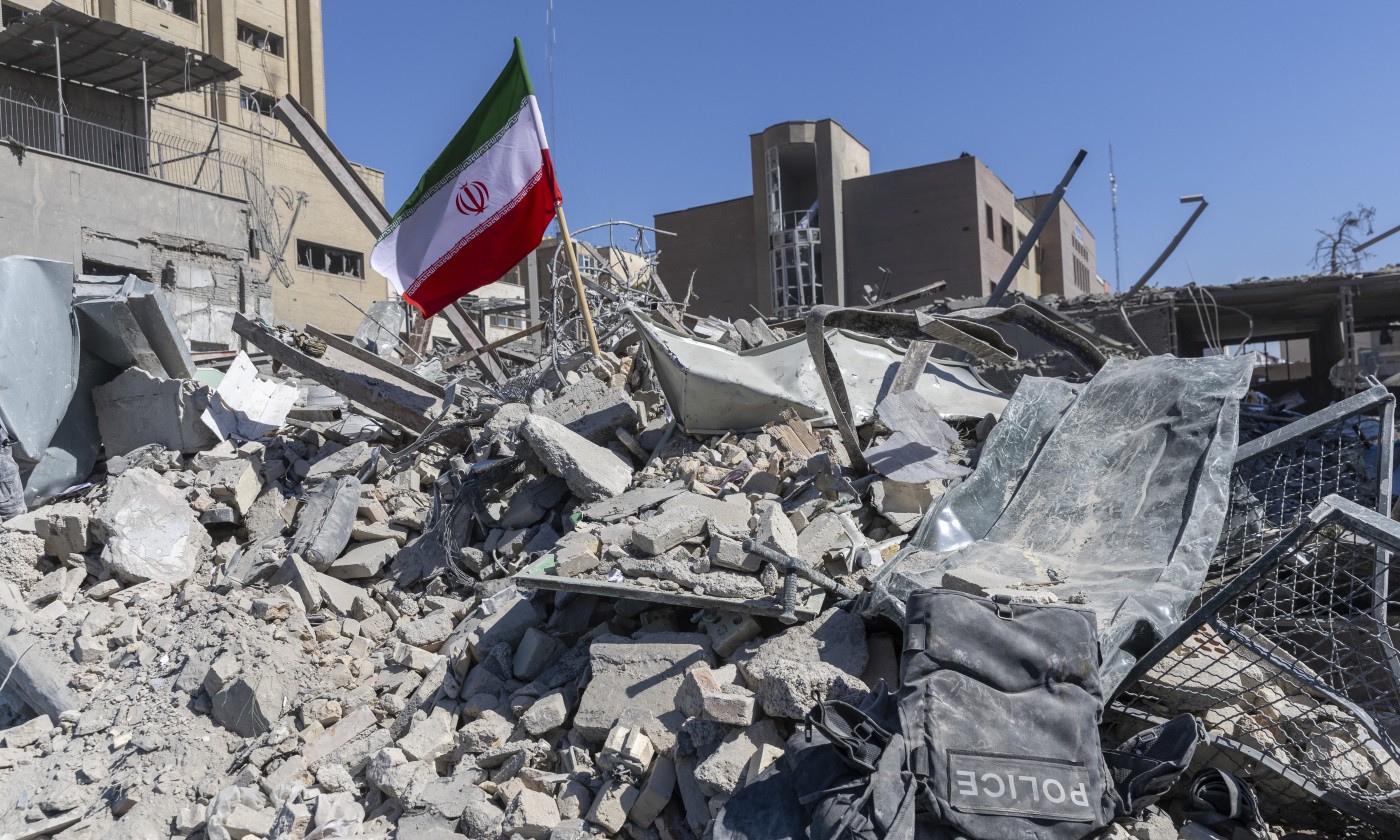 Tramp tvrdi da je Iran zvanično propala država: Inflacija iznosi 300 odsto