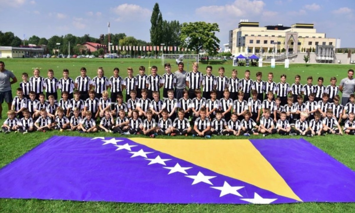 Juventus stiže u Sarajevo: Oko 90 mladih fudbalera treniraće pod nadzorom trenera „Stare dame“