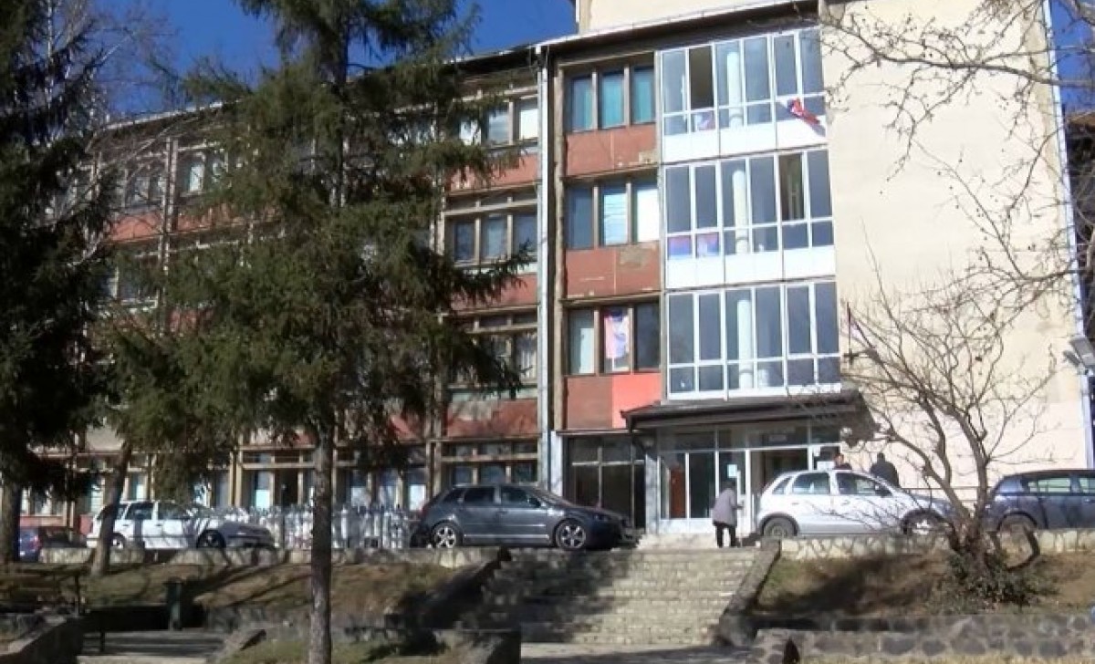 Teško povrijeđen! Nenad kojeg je brutalno pretukla kosovska policija nalazi se u šok sobi