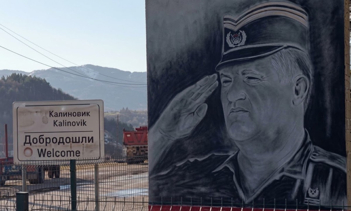 Selo Božanovići danas tuguje za svojim najvećim sinom: General Mladić, uvijek heroj, a nikada zločinac!