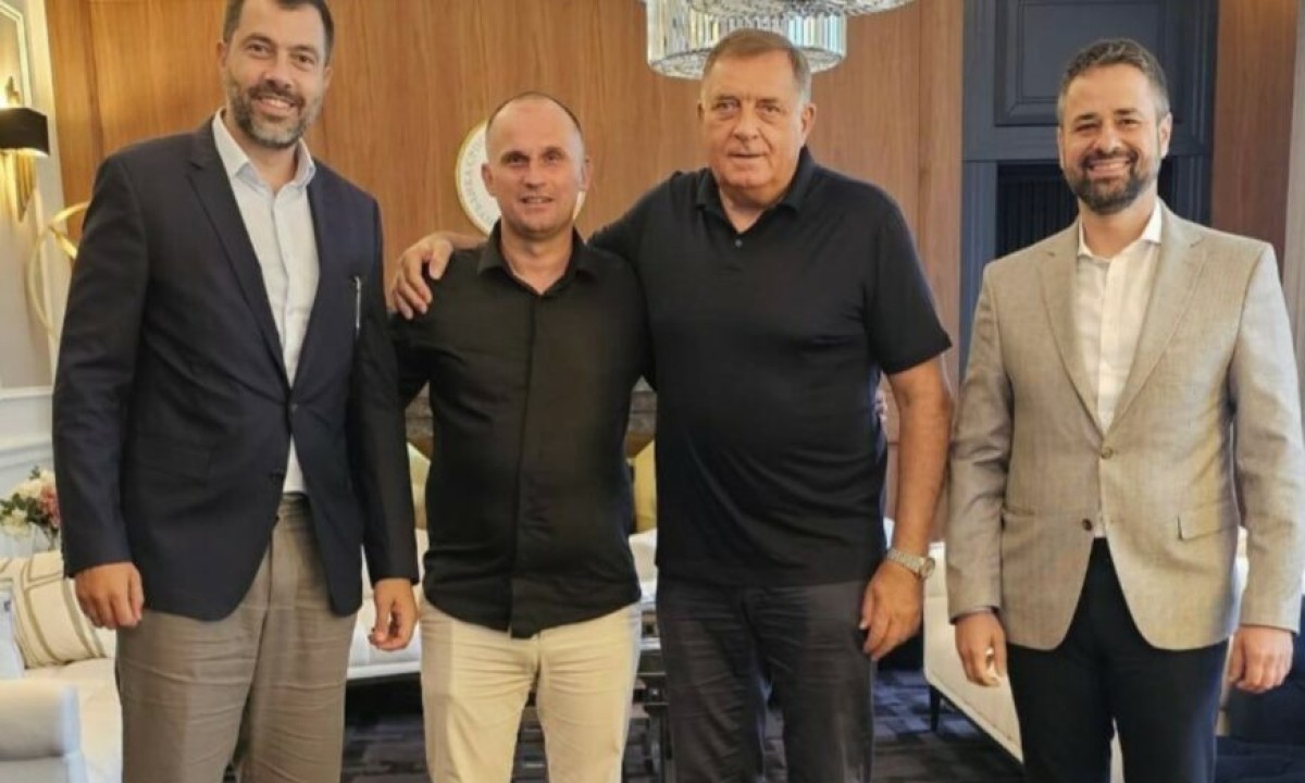Promjena na političkoj sceni: Načelnik Čajniča pristupio SNSD-u FOTO
