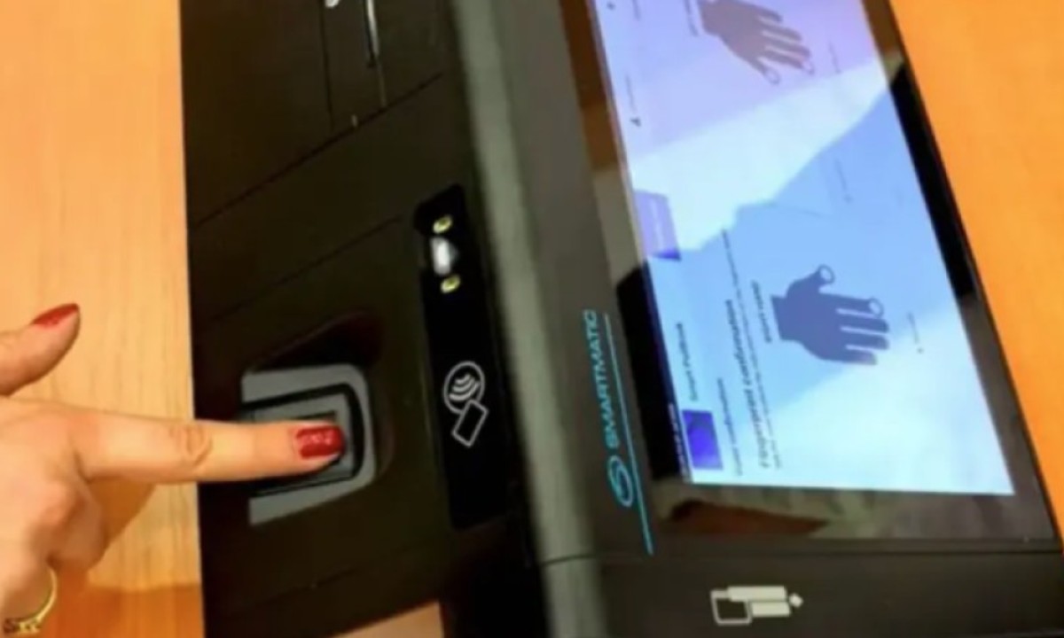 Otisak prsta na izborima u BiH: Agencija upozorava da mu nije mjesto na biralištima VIDEO