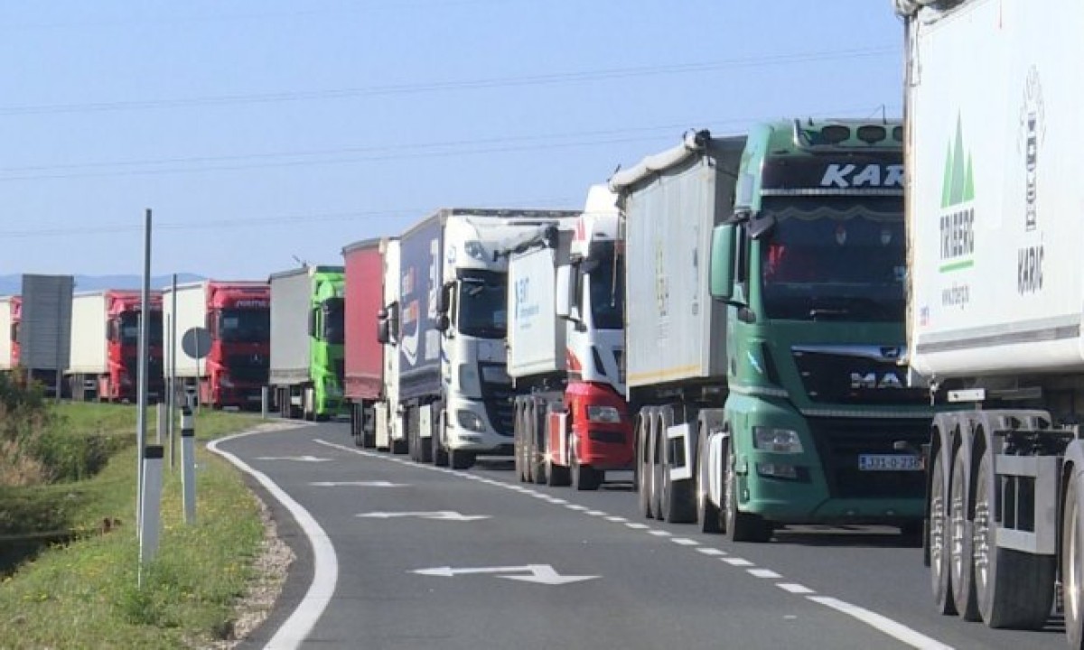 Protesti prevoznika u četiri zemlje: Ugrožena egzistencija zbog ograničenja boravka u Šengenskoj zoni