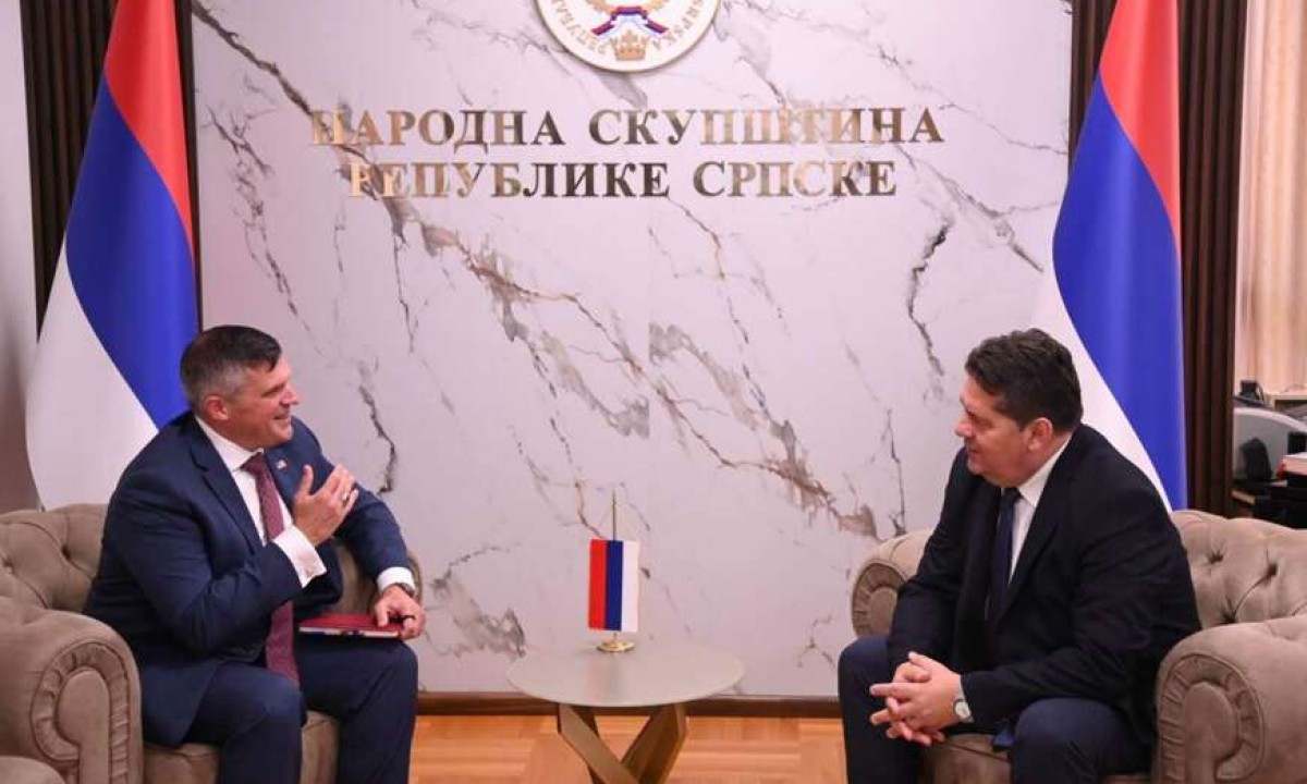 Stevandić oštro nakon sastanka sa Amerikancima: Šmitova odluka je akt tiranije i udar na izbore!