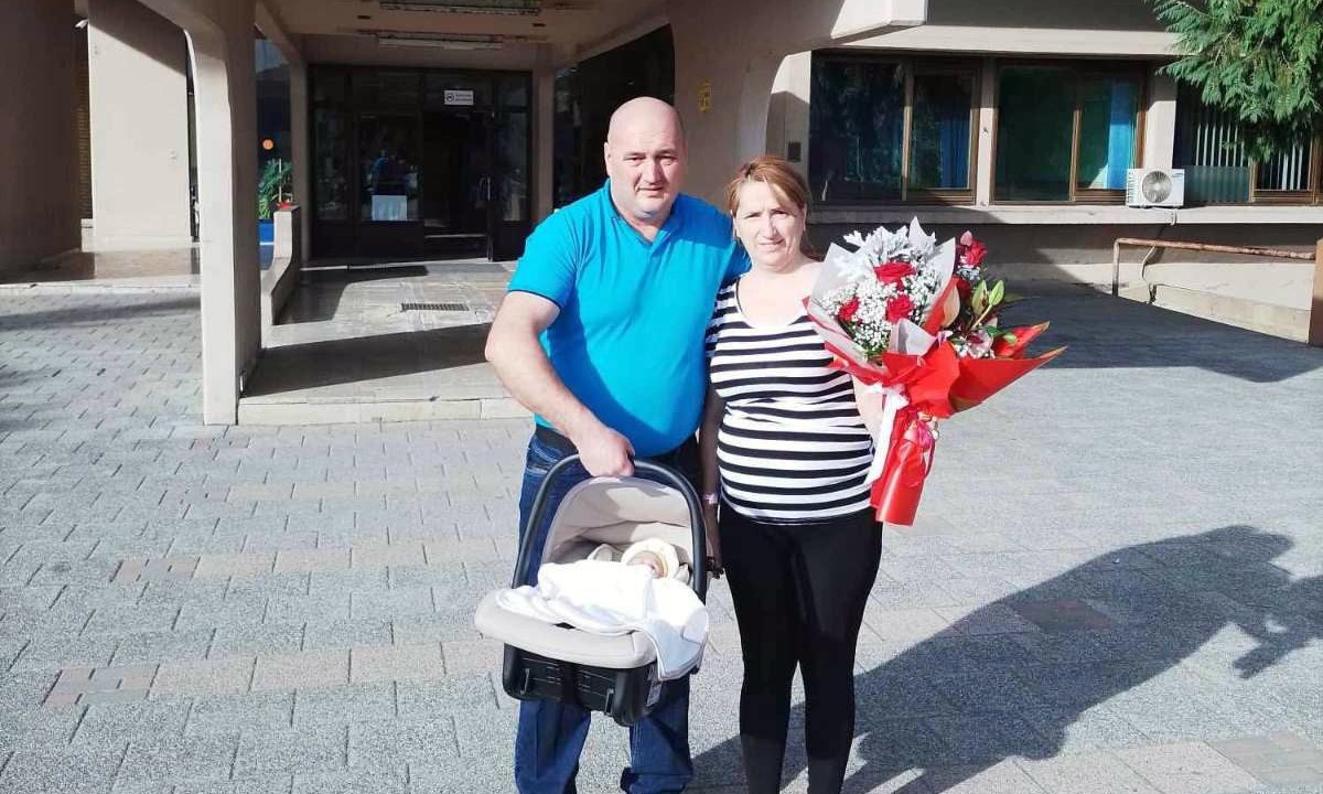 Nakon 17 godina i šest pokušaja: Biljana i Goran iz Mrkonjić Grada postali roditelji