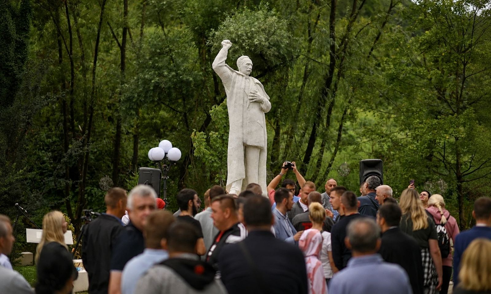 Šator za „Kočićeve dane“ koštaće 25.740 KM: Na tender stigla samo jedna ponuda FOTO