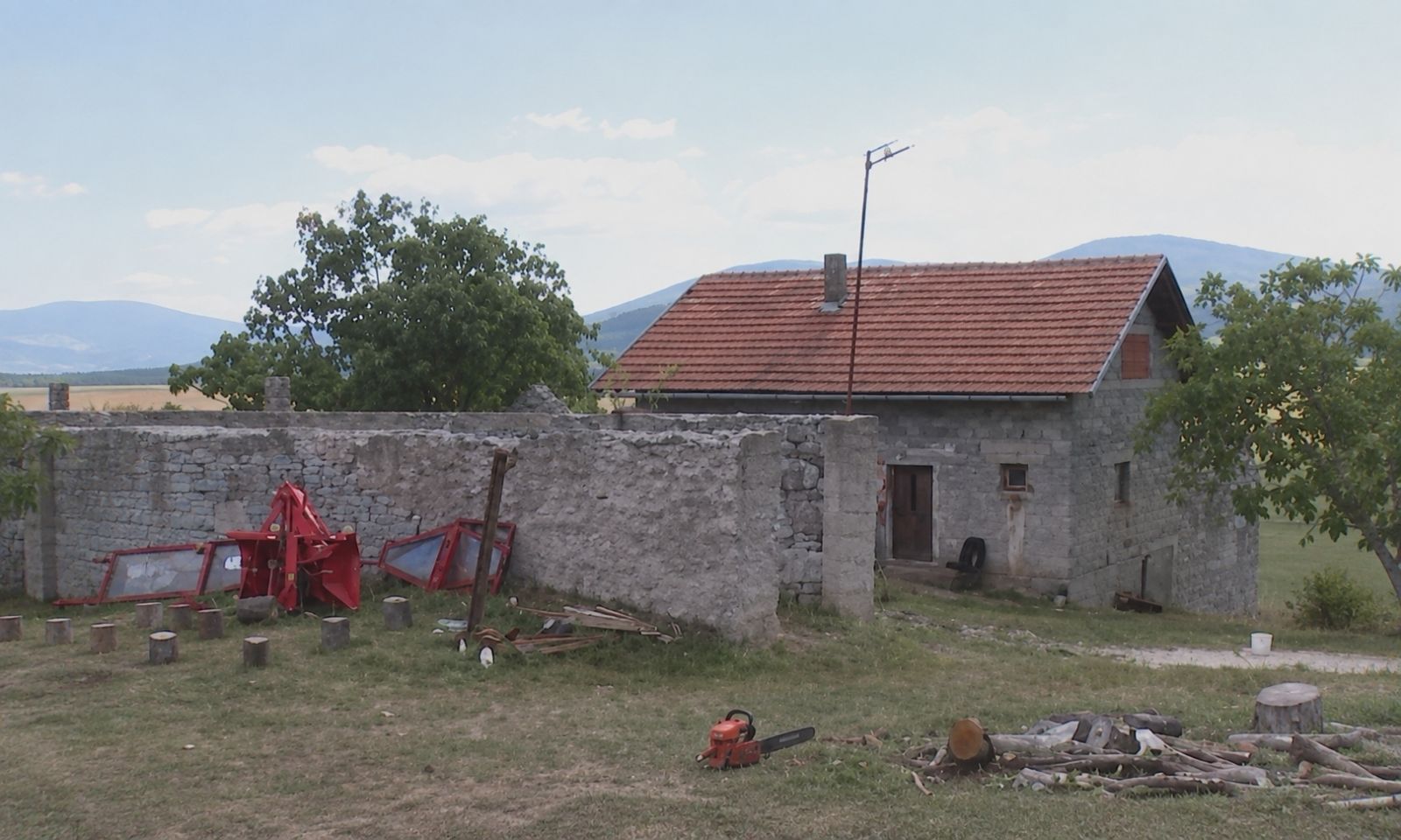 Imovina Srba u Sarajevu ponovo u fokusu: Vulić traži jači pravni i institucionalni pritisak FOTO