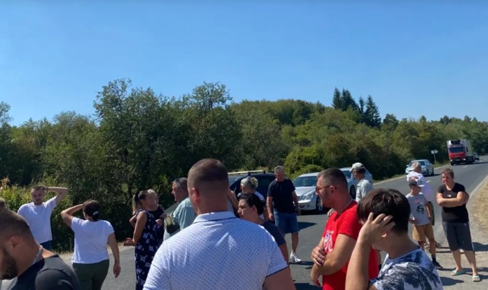 Mještani banjalučkih naselja na ulicama zbog restrikcija vode: Poručili da je ovo samo “protest opomene”