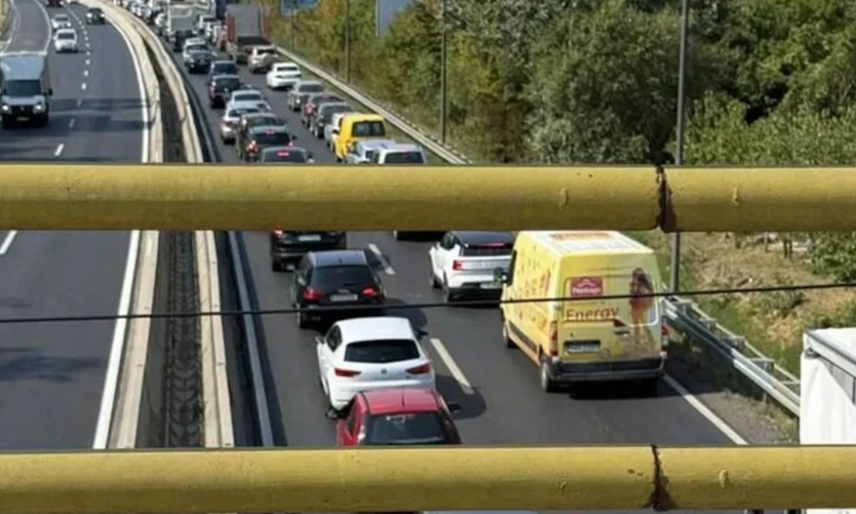 Kolone sve duže, vozači bijesni, sunce upeklo… Evo kako izbjeći gužve na ulazu u Banjaluku