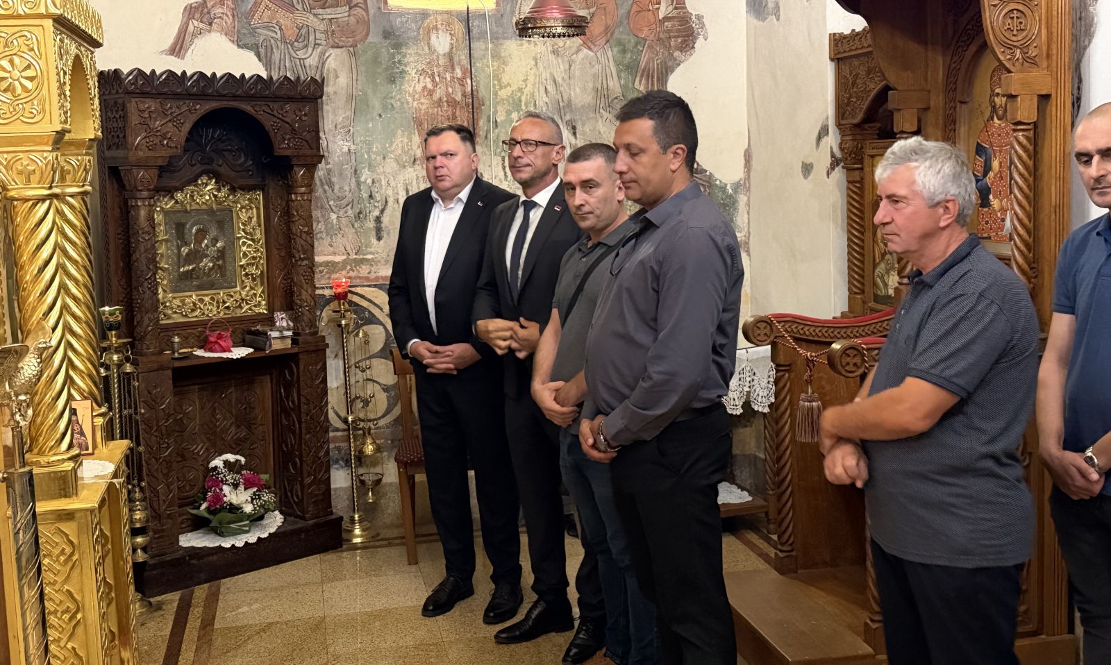 Svetom liturgijom u Petrovu počelo obilježavanje Dana nestalih i poginulih