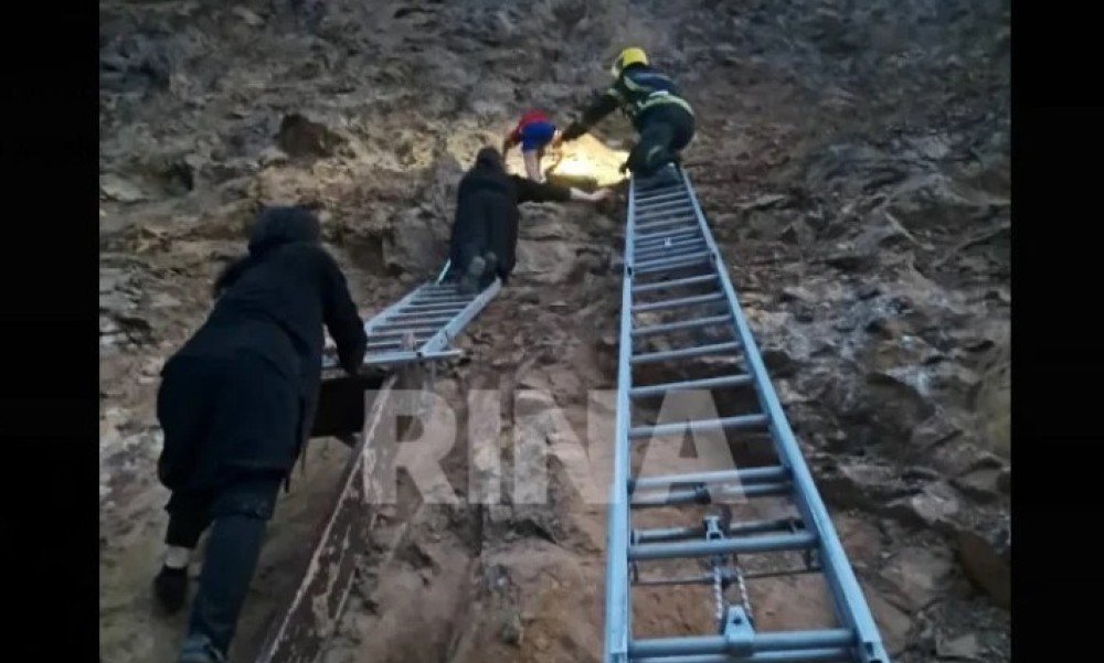Prava drama u blizini manastira: Monasi spasavali dijete da ne padne sa litice