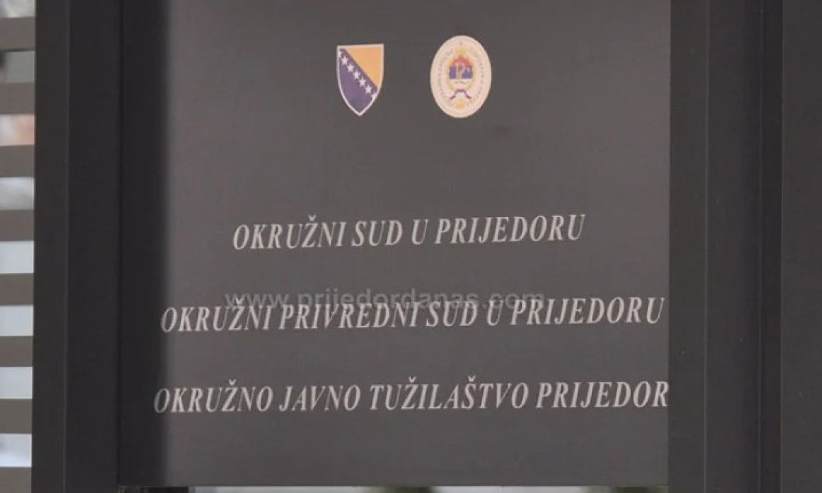 Optužen Prijedorčanin: Partnerki prijetio da će je ubiti, dolazio i pod njen balkon