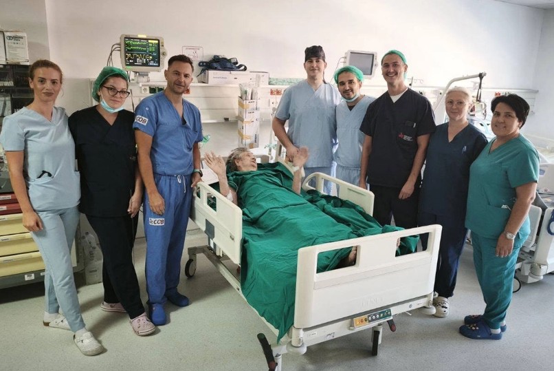 Brzi zahvat na UKC-u RS: Starica (98) slomila kuk, operisali je sat vremena nakon prijema