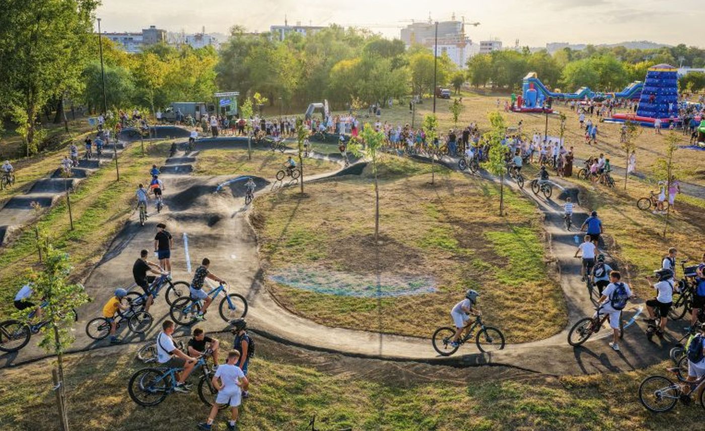 Banjaluka dobila pamp-trek stazu: Novi sadržaj za djecu i ljubitelje adrenalina FOTO