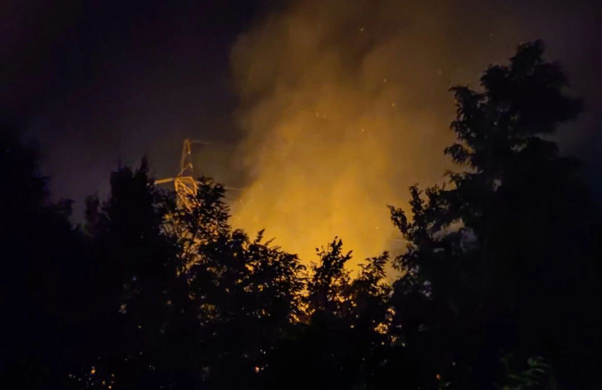 Požar iznad banjalučkog sela Barlovci: Vatra zahvatila šumu, mještani u strahu VIDEO