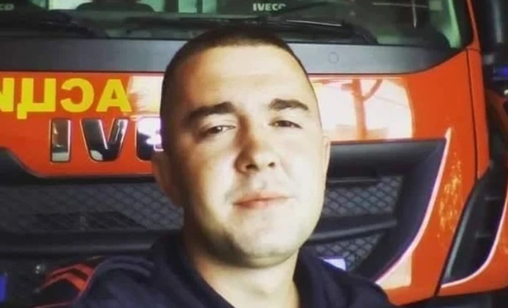 Izgubio bitku s teškom bolešću: Preminuo mladi vatrogasac Stefan iz Bijeljine