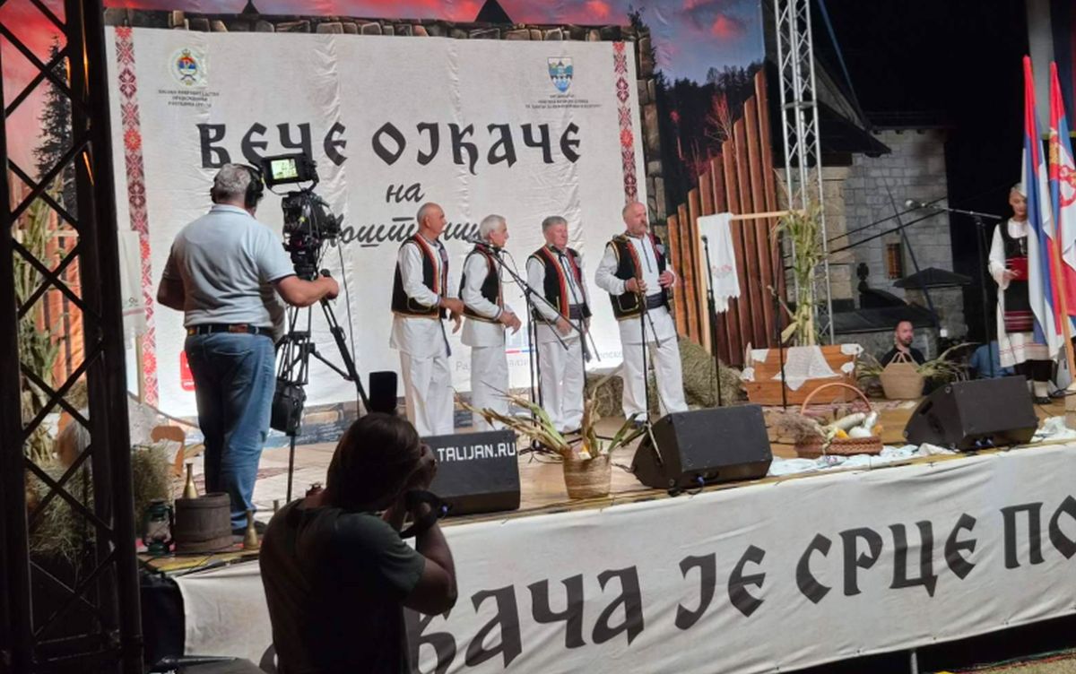 „Veče ojkače“ dobilo pobjednika: „Sinovi Kozare“ odnijeli glavnu nagradu FOTO