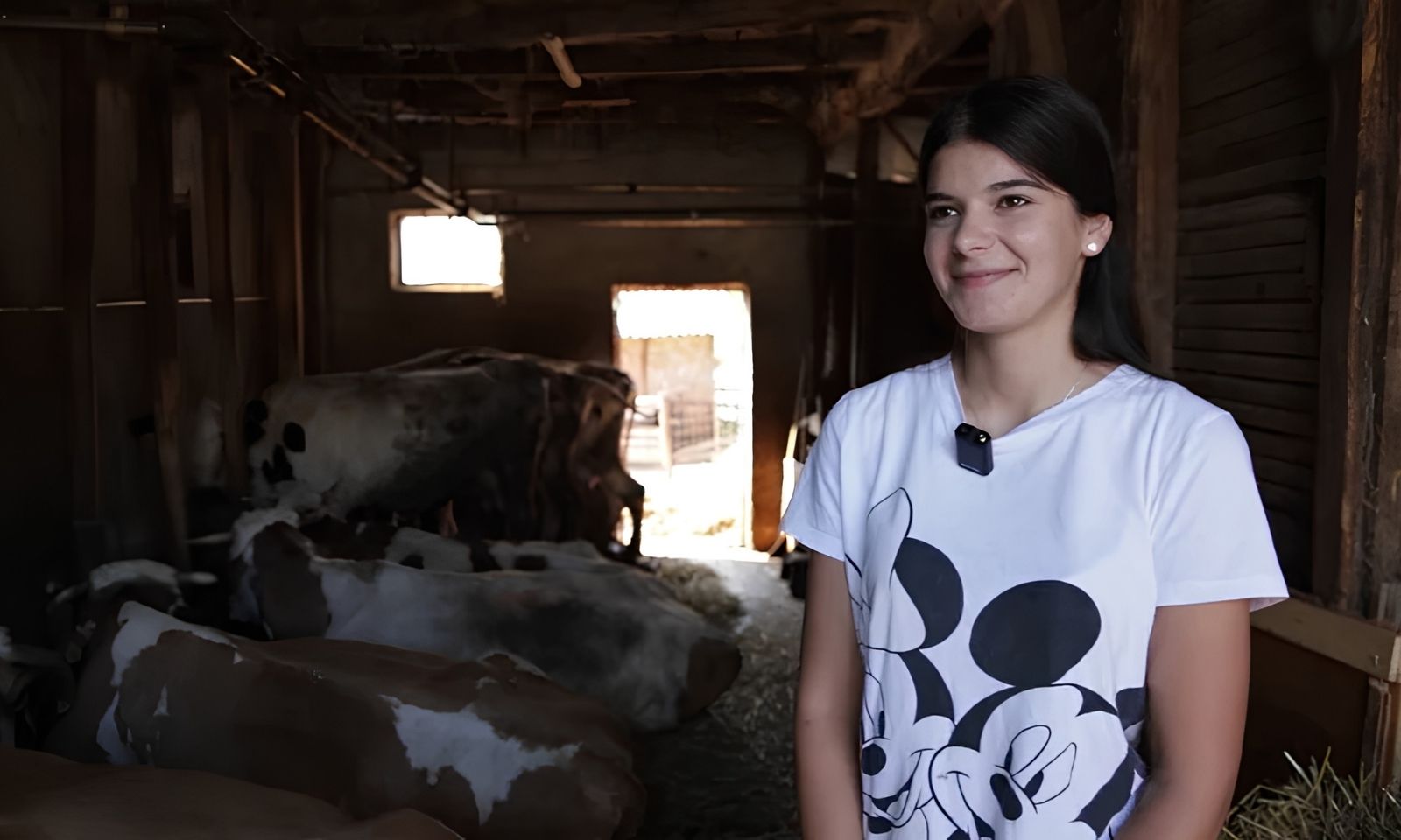 Jana bila đak generacije, pa ostala na selu: “Ne bih ga mijenjala ni za šta” VIDEO