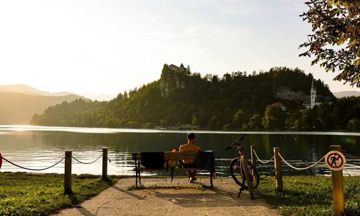 Idealna destinacija za odmor bez stresa: Sjajne vijesti iz komšiluka za putnike u zrelim godinama