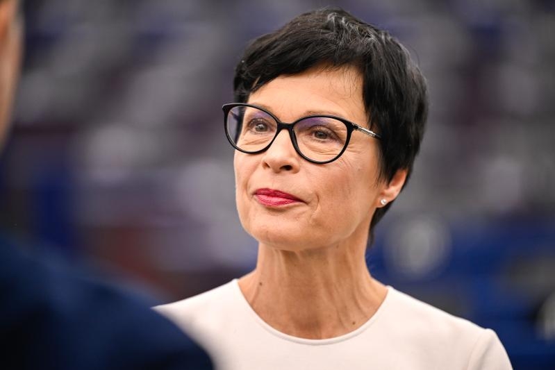 Bivši lideri OVK osuđeni u Hagu: Evo šta je poručila Marta Kos