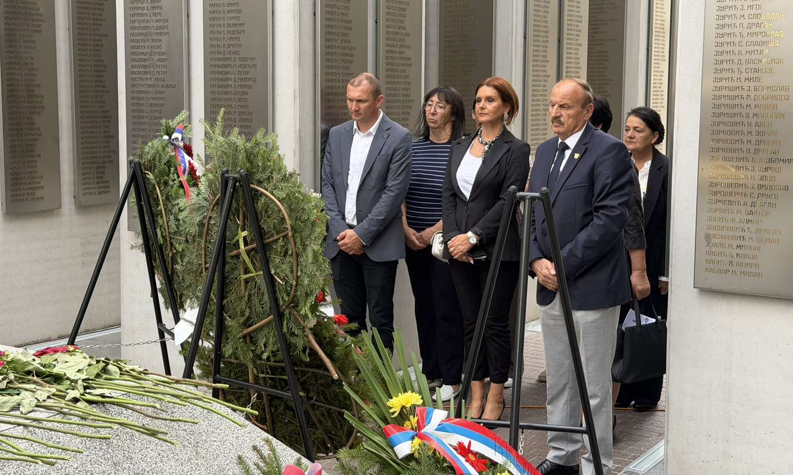 Trideset godina bez odgovora: U Banjaluci obilježen Dan nestalih i poginulih FOTO