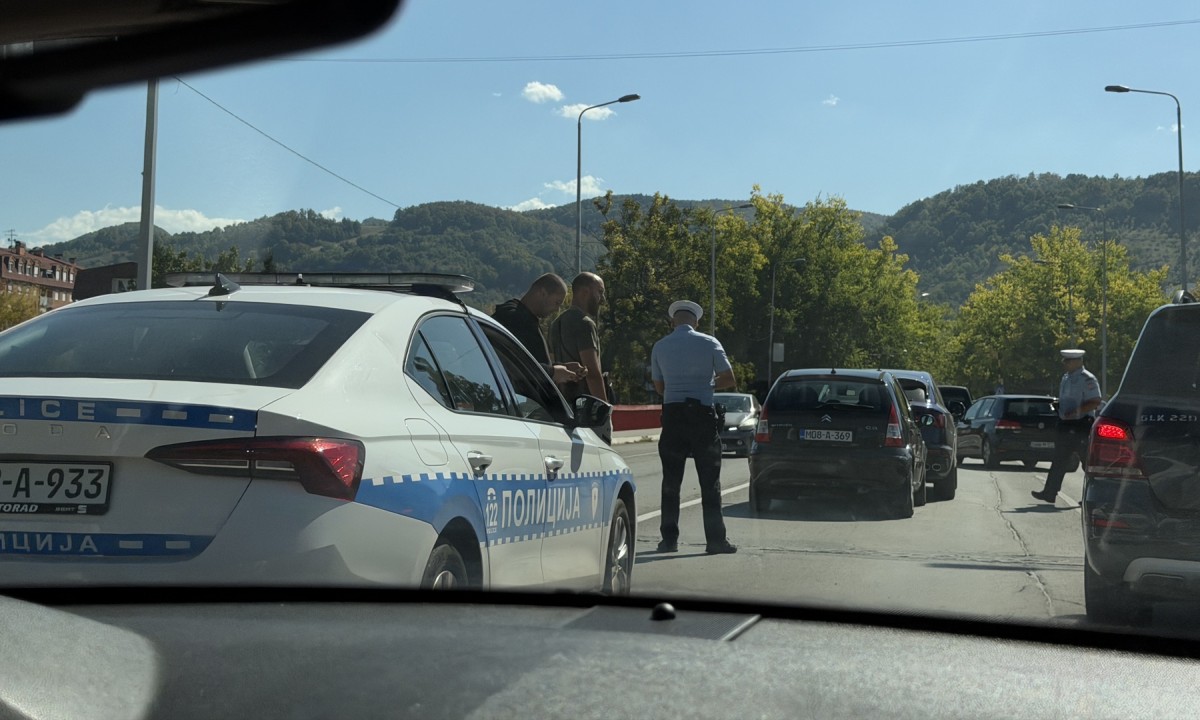 Sudar na Venecija mostu: Saobraćaj usporen, stvaraju se kolone FOTO