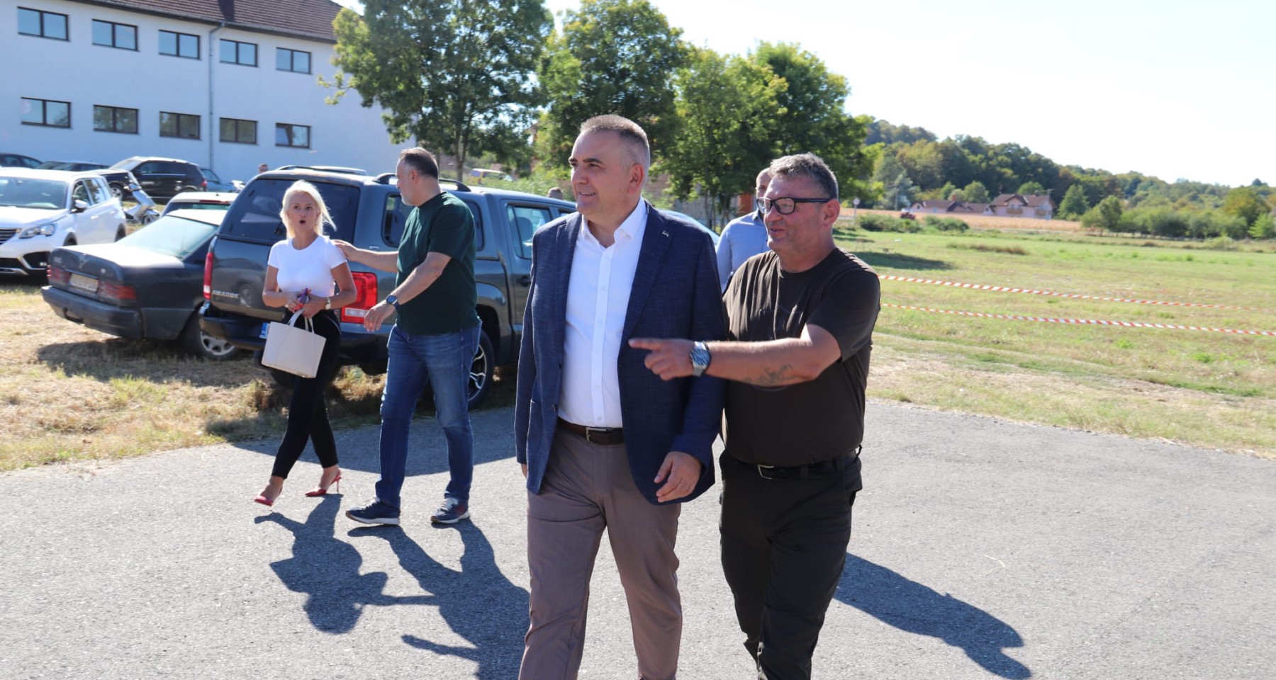 Lovci i zvaničnici okupili se u Trstencima: Minić i Žunić otvorili novu lovnu sezonu