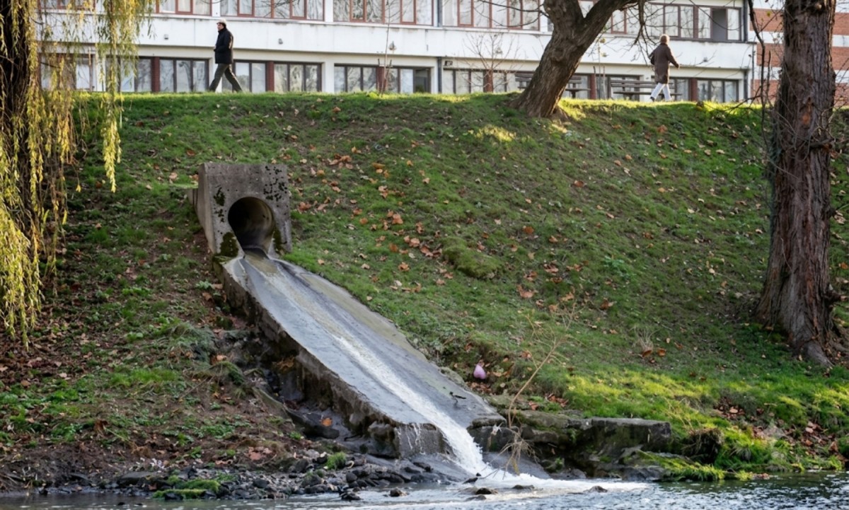 Predizbornih fotografija ima, roka za prečistač nema: Banjaluka sa 105 ispusta truje Vrbas