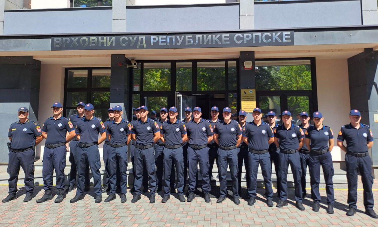 Srpska podmlađuje kadar: Uručena rješenja za pripravnike u Sudskoj policiji FOTO