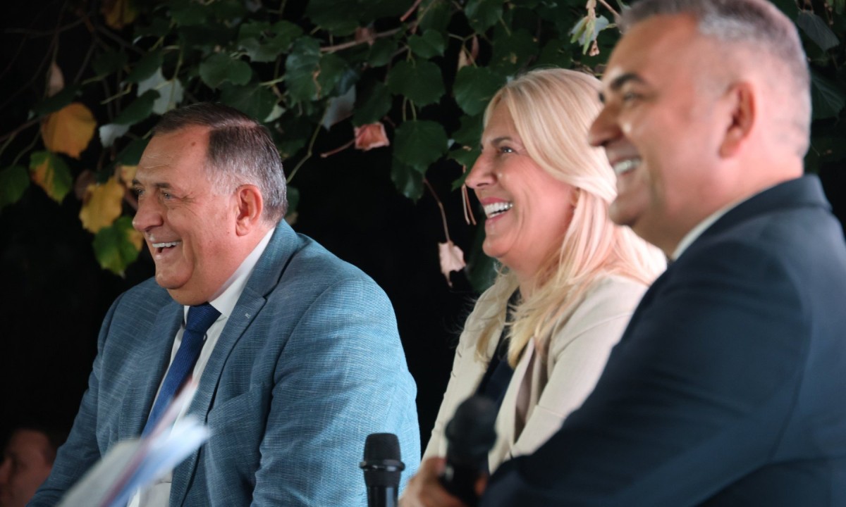 Cvijanovićeva u Banjaluci: Podrška i energija građana daju nam snagu da nastavimo dalje