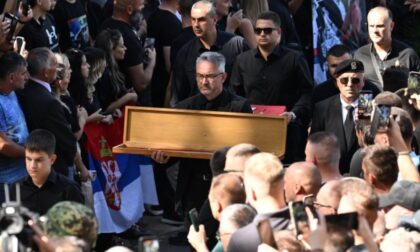 Naslovna slika br 4