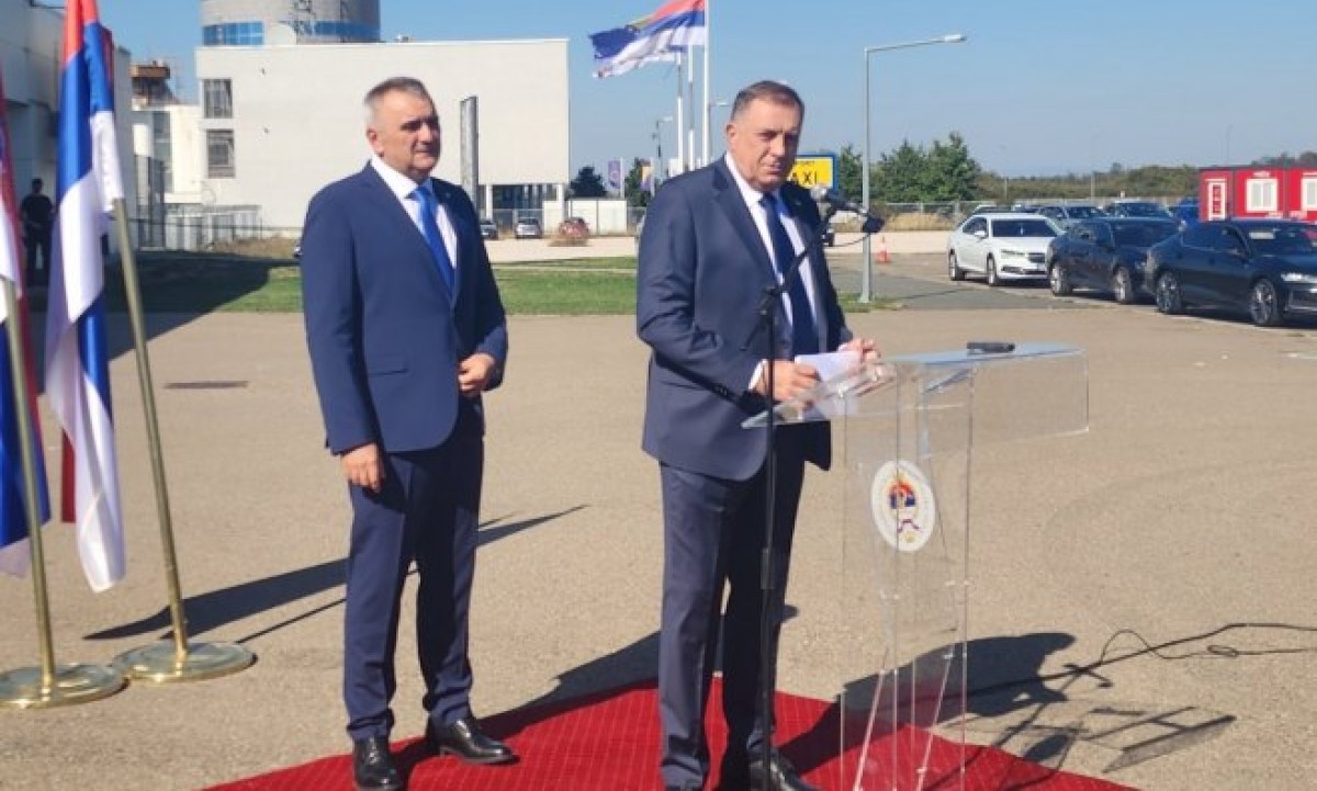 Dodik i Minić na banjalučkom aerodromu sumiraju utiske iz Rusije: Putin izrazio podršku Srpskoj VIDEO