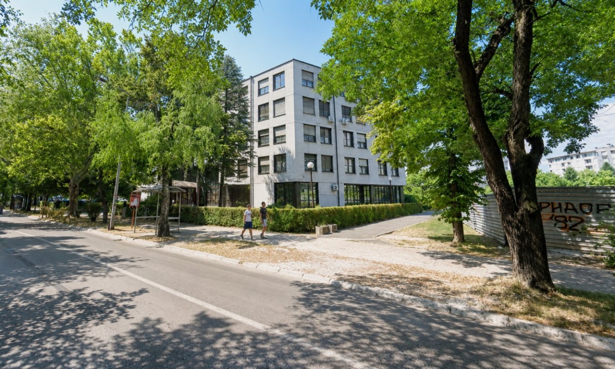 Medicinska elektronika odlazi u istoriju: Planirana zgrada od 25 spratova i tri podzemne garaže FOTO
