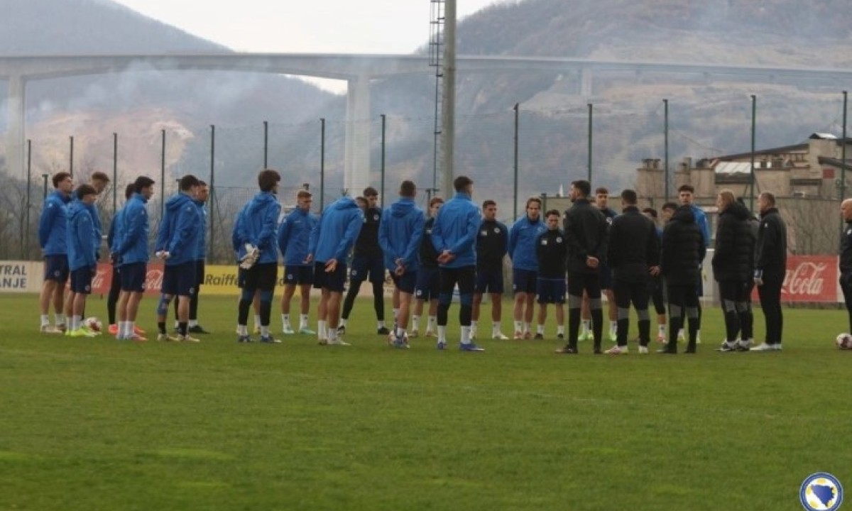 Selektor Krunić odabrao adute: Deket predvodi mlade “zmajeve”