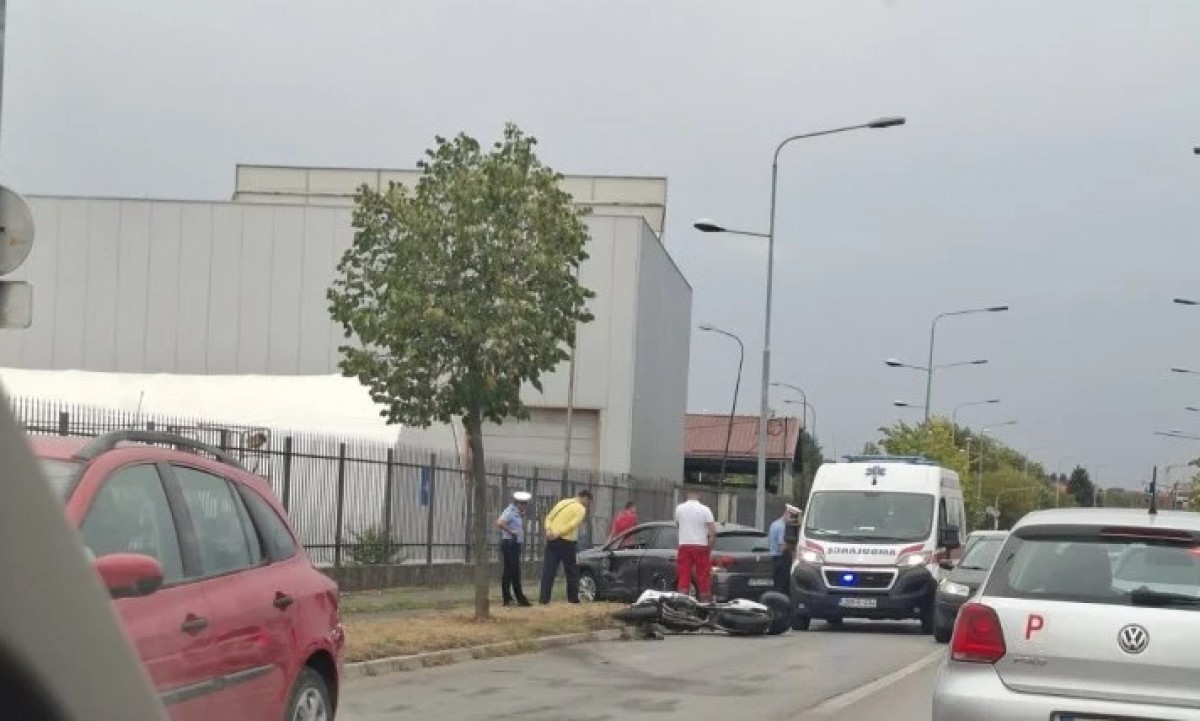 Nesreća u ovom dijelu Banjaluke: Hitna pomoć na terenu, kolaps u saobraćaju