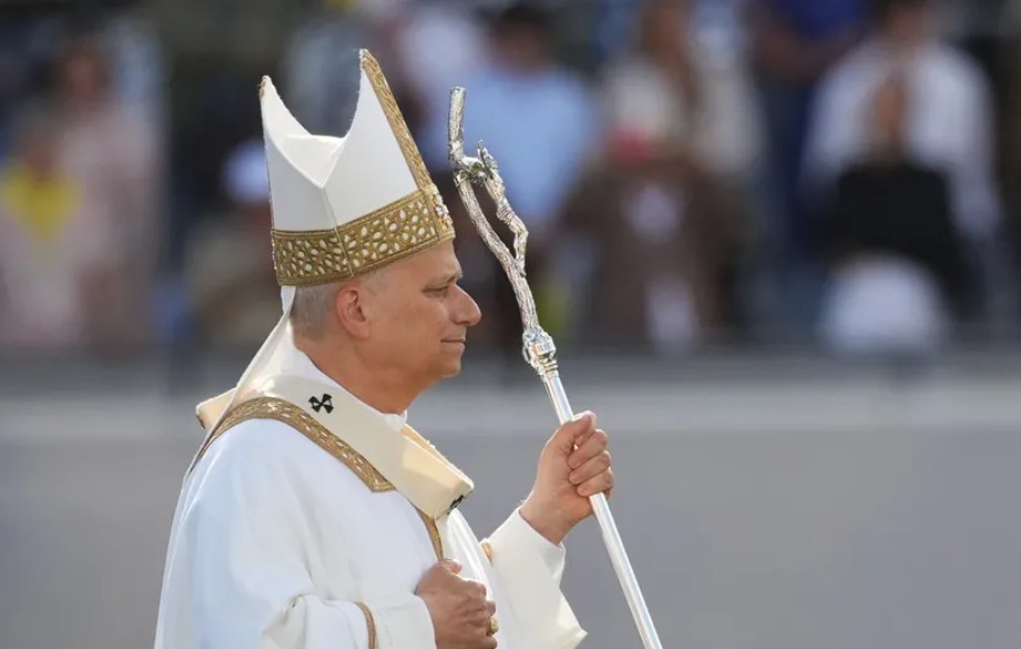Papa u Parizu: Misa pred stotinama hiljada vjernika