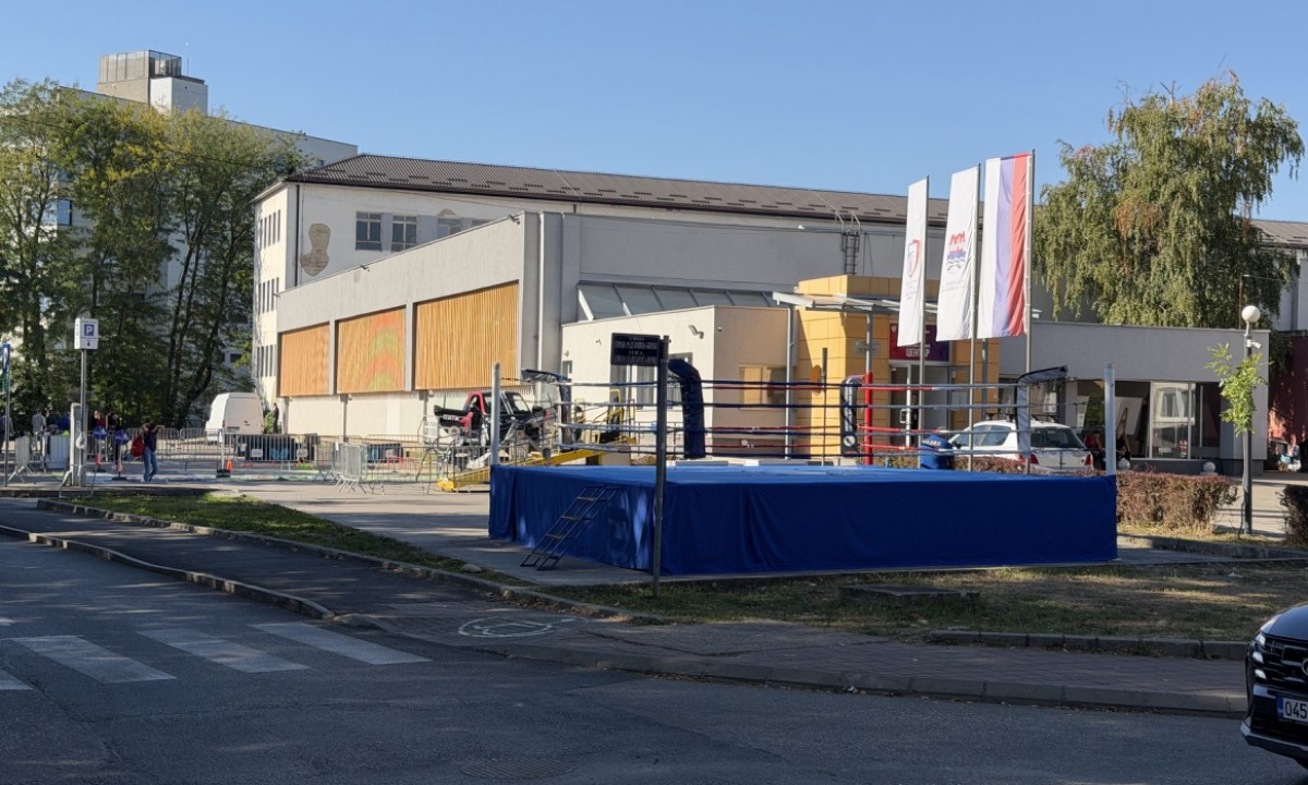 Ring osvanuo na parkingu u centru Banjaluke: Evo šta se danas sprema FOTO