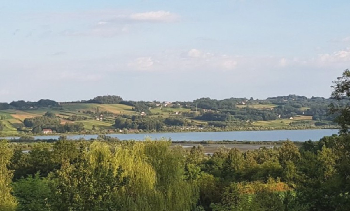 Stečaj “tapka u mjestu”! Prnjavorski “Ribnjak” šest godina čeka rasplet imovinskog spora