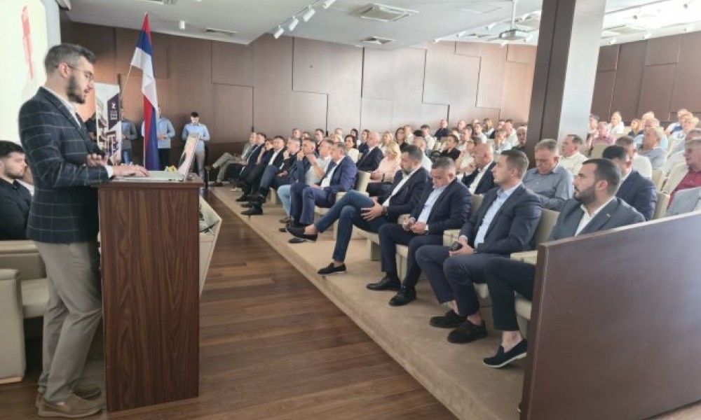 Predstavljanje projekta izgradnje novog kompleksa “Slateks”: Prisustvuju najviši zvaničnici