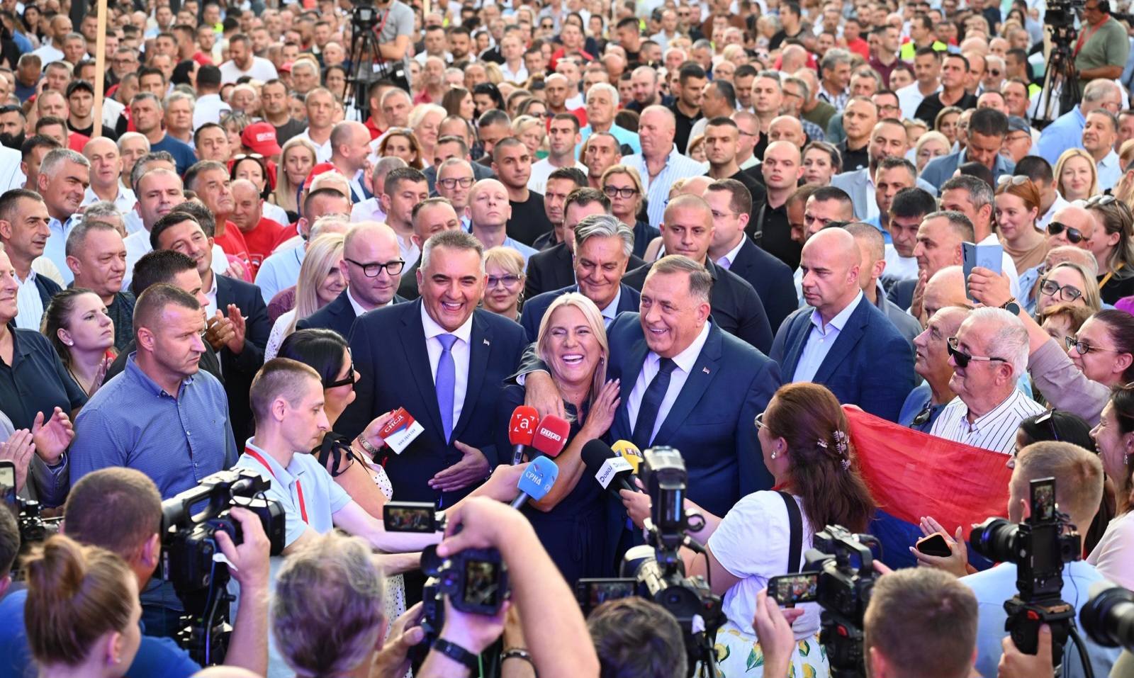 Velika tribina SNSD-a: Na čelu sa Dodikom spremni smo da provodimo sve zacrtane ciljeve