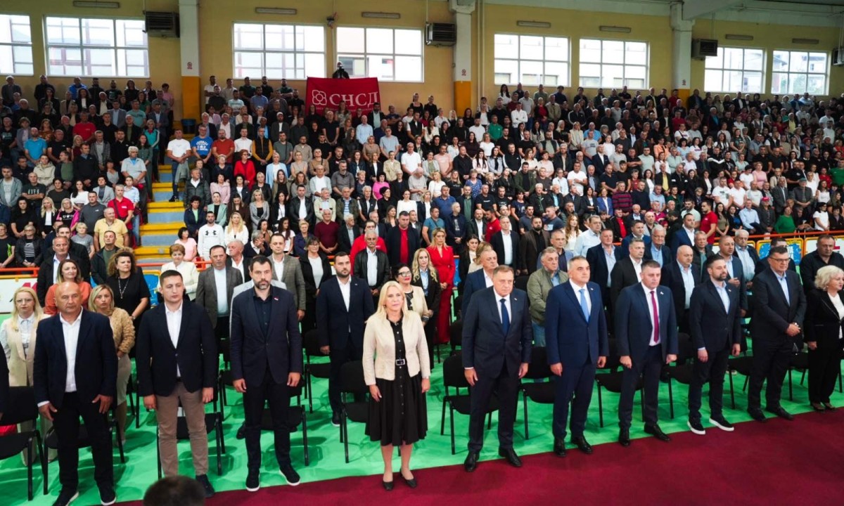 Dodik u Mrkonjić Gradu: SNSD – pobjednička opcija u Srpskoj VIDEO