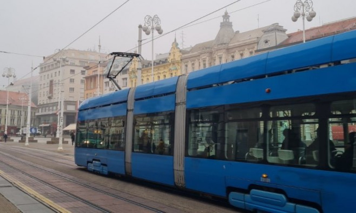 Zagreb jutros! Nastavljen štrajk – na gradskim ulicama jedan tramvaj i autobus