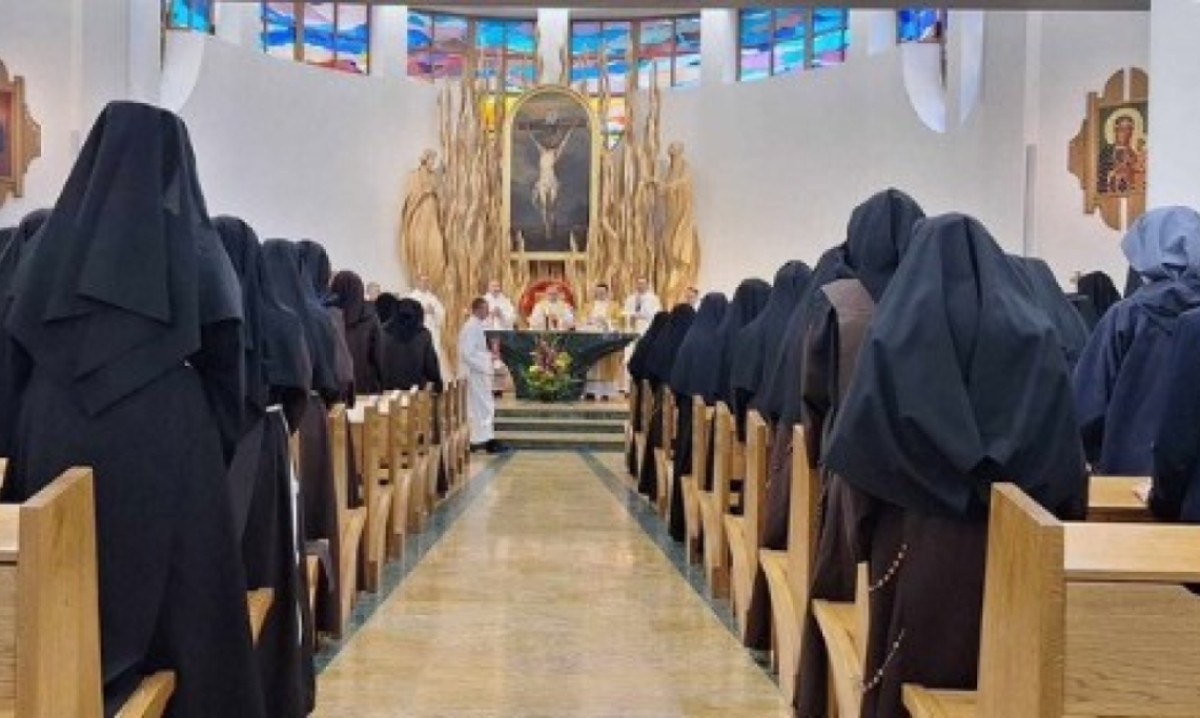 Napad mačetom u ženskom samostanu: Jedna osoba ubijena, četiri u teškom stanju