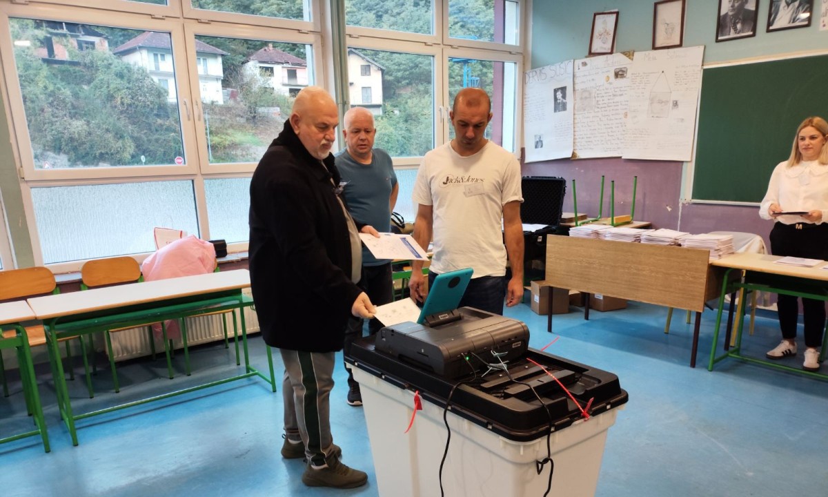 CIK poništio izbore na biračkom mjestu u Brčkom: Nije bilo glasačkih listića za PD PS BiH