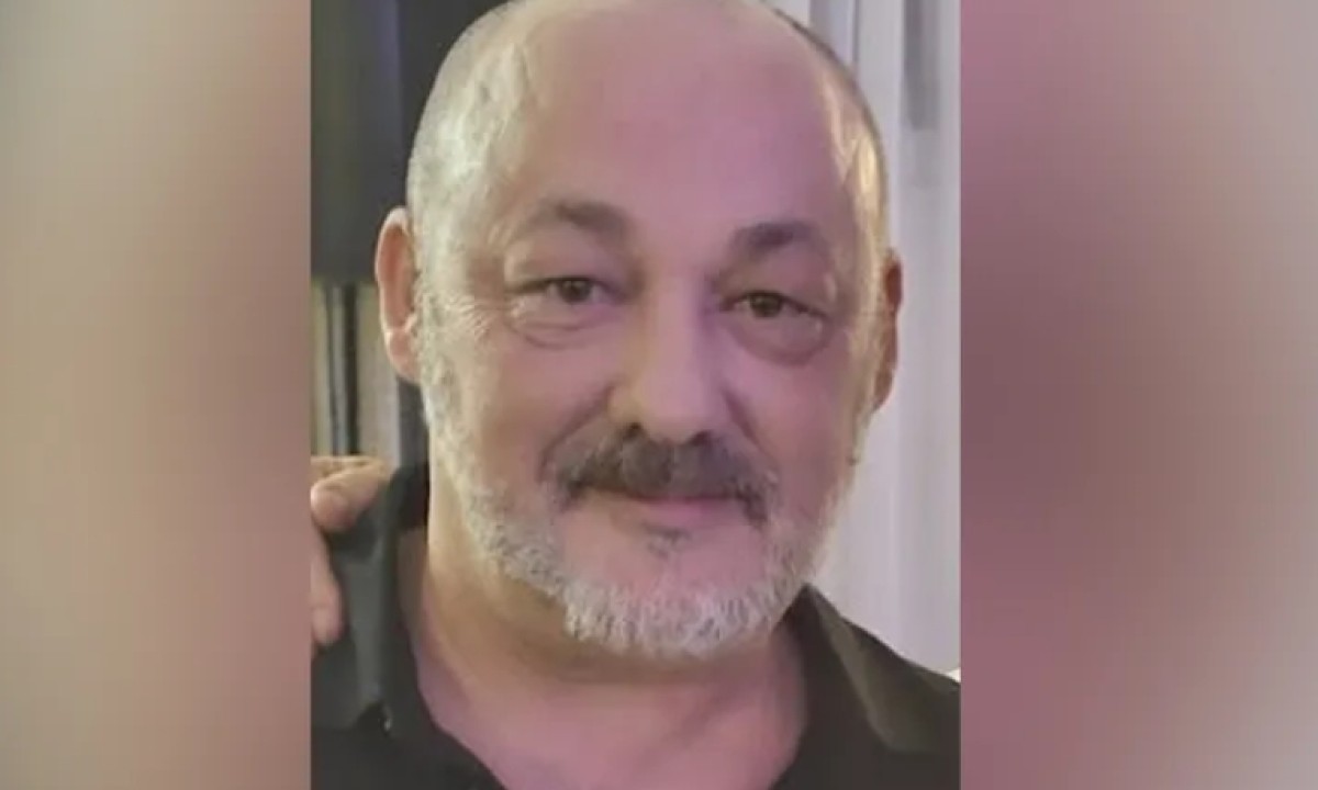 „Držimo se, kako može da bude“: Oglasio se poznati muzičar Mirko Ćajić nakon tragične pogibije supruge